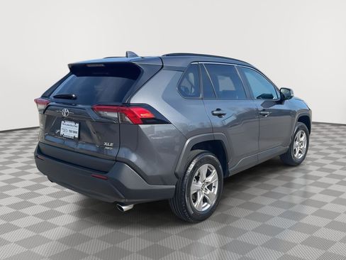 Used 2025 Toyota RAV4 XLE AWD/4WD image 6