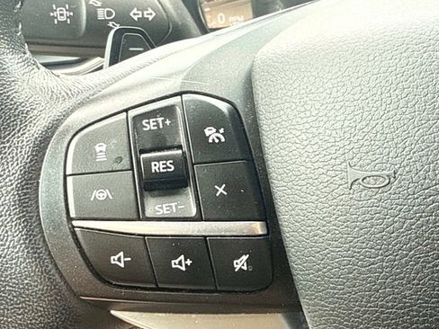 Used 2020 Ford Explorer Limited AWD/4WD image 28
