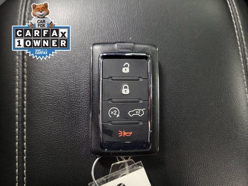 Used 2023 Jeep Grand Cherokee L Limited AWD/4WD image 20