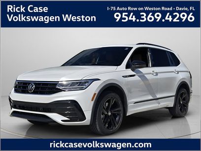 Certified 2024 Volkswagen Tiguan SE R-Line