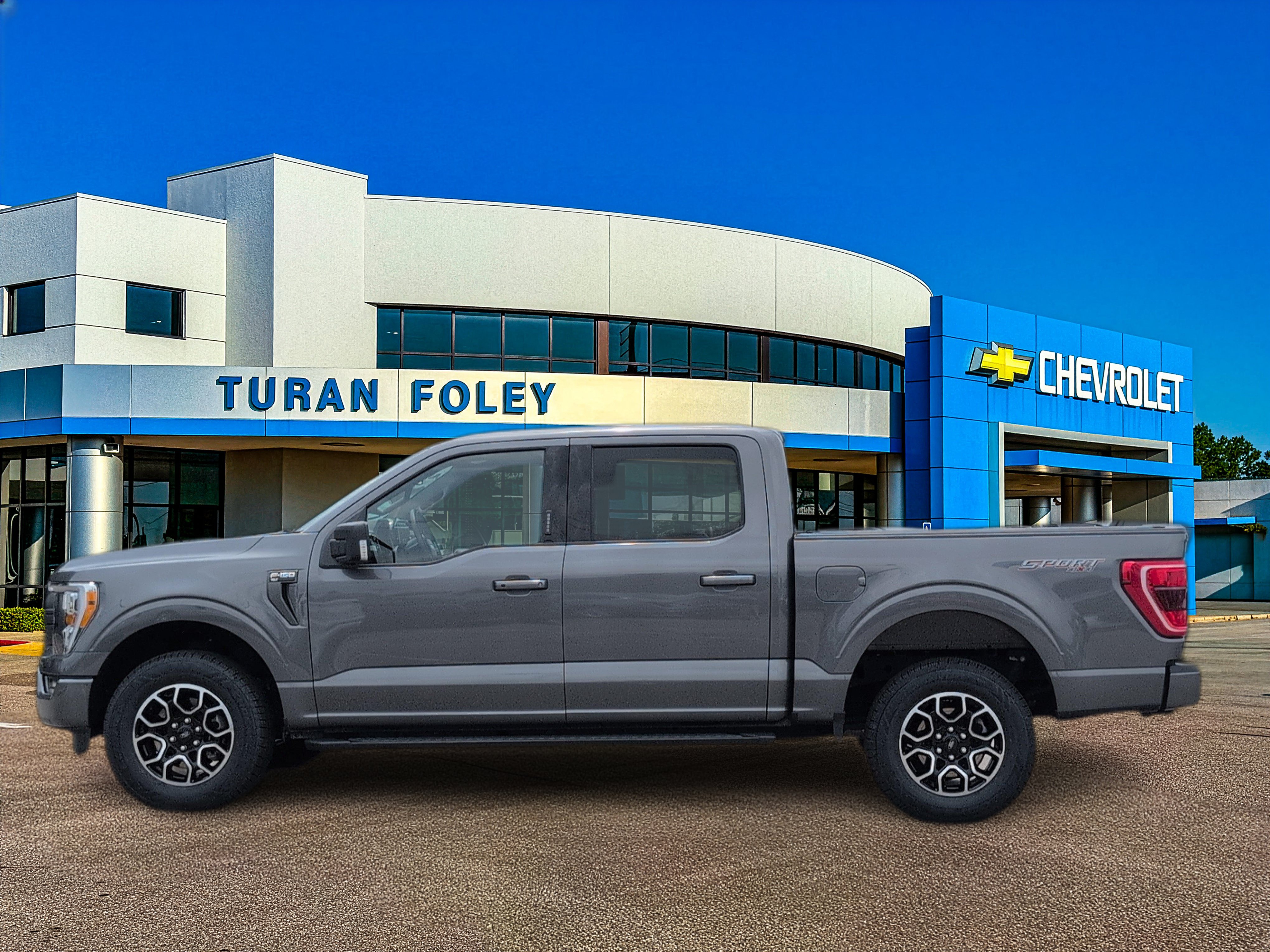 Used 2023 Ford F150 XLT w/ Equipment Group 302A High AWD/4WD image 2