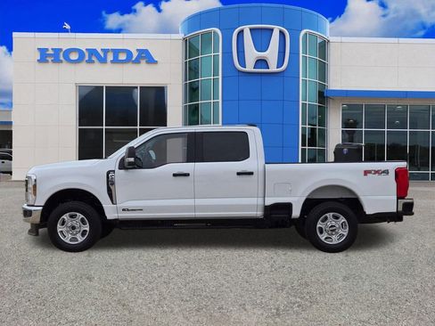 Used 2025 Ford F250 XLT w/ FX4 Off-Road Package AWD/4WD image 6