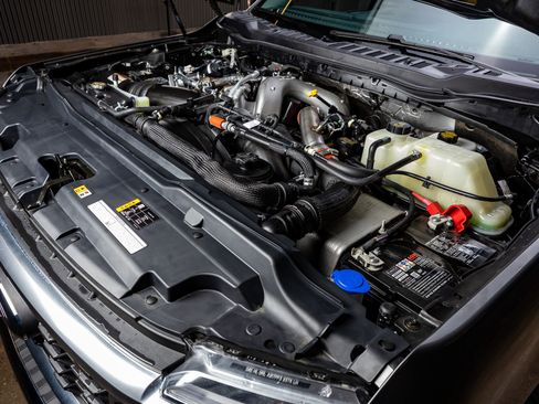 Used 2025 Ford F350 Lariat image 40