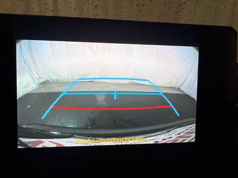 Certified 2023 Toyota Corolla SE image 32