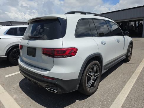 Used 2021 Mercedes-Benz GLB 250 image 17