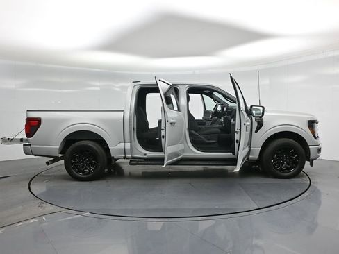 Certified 2024 Ford F150 XLT w/ XLT Black Appearance Package image 5