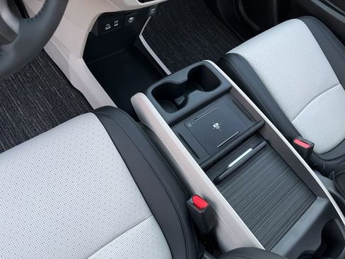 Certified 2026 Honda Odyssey Elite image 12