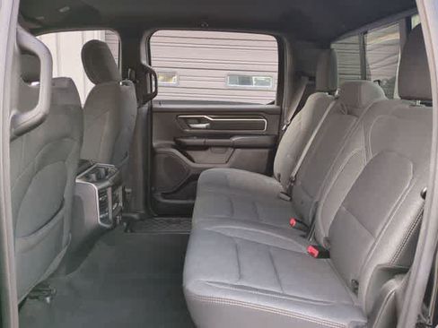 Used 2020 RAM 1500 Big Horn AWD/4WD image 20