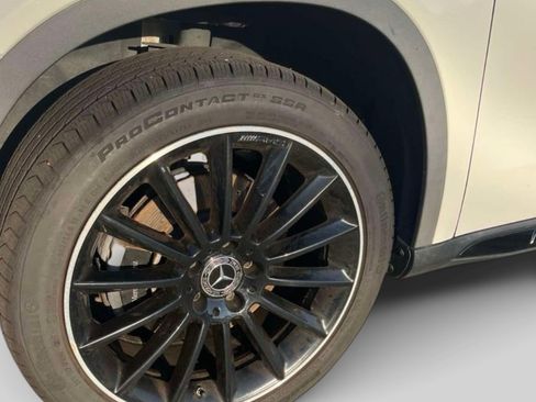 Used 2018 Mercedes-Benz GLA 250 4MATIC image 7