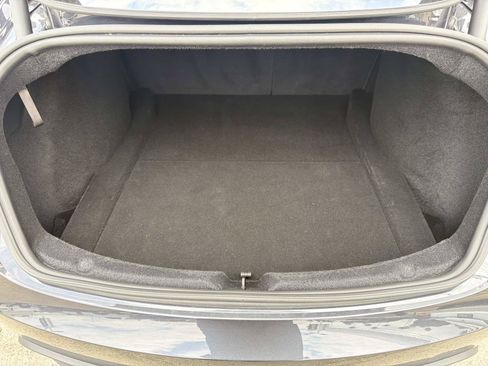 Used 2025 Tesla Model 3 RWD image 6
