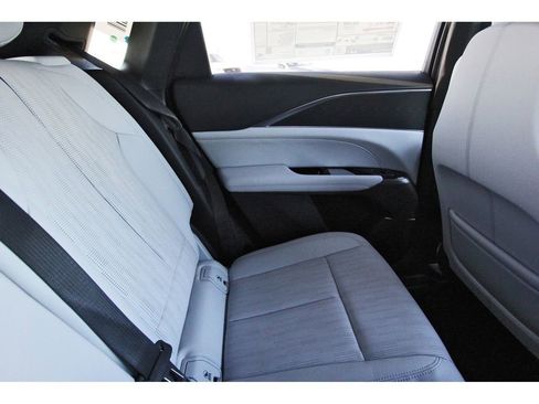 New 2026 Cadillac Lyriq Luxury image 11