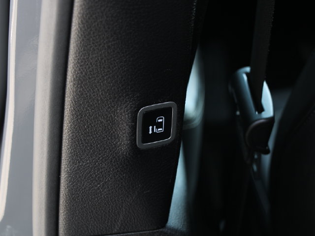 Used 2025 Chrysler Pacifica Select FWD image 25