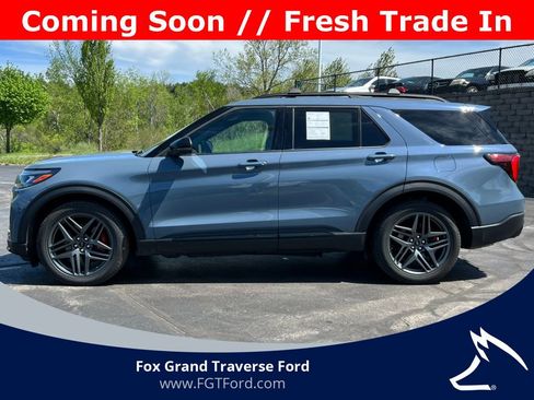 Certified 2025 Ford Explorer ST AWD/4WD image 46