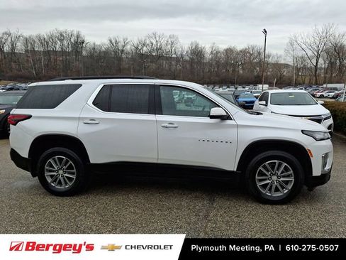 Certified 2023 Chevrolet Traverse LT w/ LPO, Floor Liner Package image 9