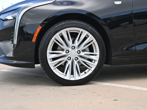 Used 2026 Cadillac CT4 Premium Luxury AWD/4WD image 27