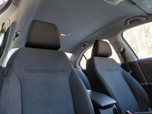 Used 2015 Volkswagen Jetta S image 15