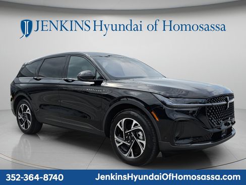 Used 2024 Lincoln Nautilus Premier w/ Jet Appearance Package AWD/4WD image 1