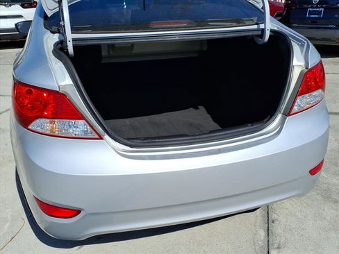Used 2014 Hyundai Accent GLS w/ Option Group 2 image 14