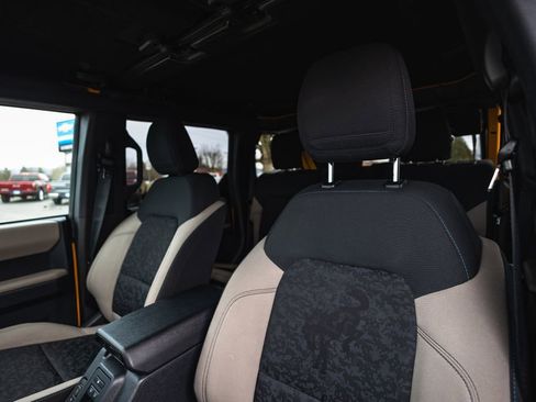 Used 2021 Ford Bronco Wildtrak image 27