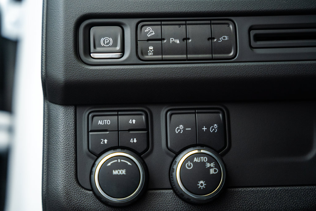 Used 2021 Chevrolet Tahoe Z71 AWD/4WD image 45