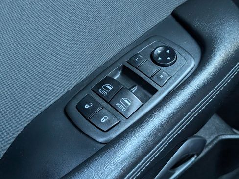 Used 2019 Dodge Challenger R/T w/ Driver Convenience Group image 22