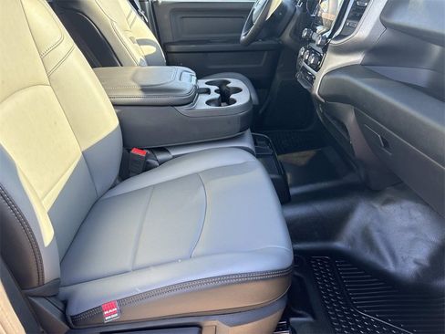 New 2026 RAM 2500 Tradesman w/ Chrome Appearance Group image 13