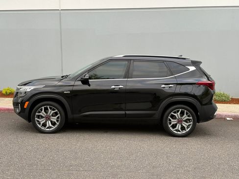 Used 2021 Kia Seltos SX AWD/4WD image 3
