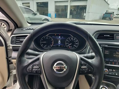 Used 2021 Nissan Maxima Platinum w/ Sport Mat Group FWD image 22