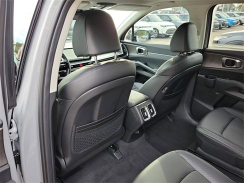 New 2026 Kia Sorento X-Line EX image 17