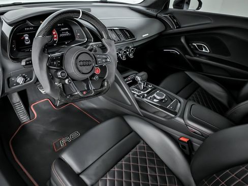 Used 2020 Audi R8 V10 image 24