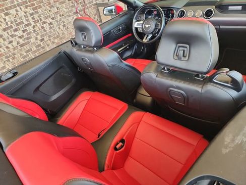 Used 2022 Ford Mustang GT Premium w/ GT Performance Package RWD image 12