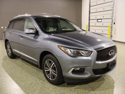 Used 2017 INFINITI QX60 w/ Premium Plus Package