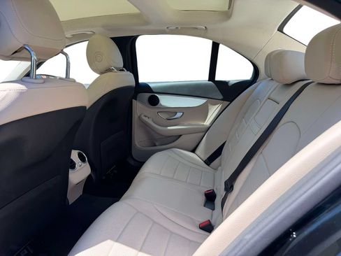 Used 2016 Mercedes-Benz C 300 4MATIC Sedan image 24