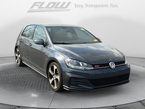 Used 2019 Volkswagen Golf 4-Door image 1