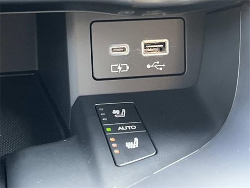 Certified 2024 Lexus LX 600 4WD w/ Appearance Package image 44