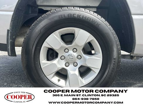 Used 2019 RAM 1500 Big Horn RWD image 17