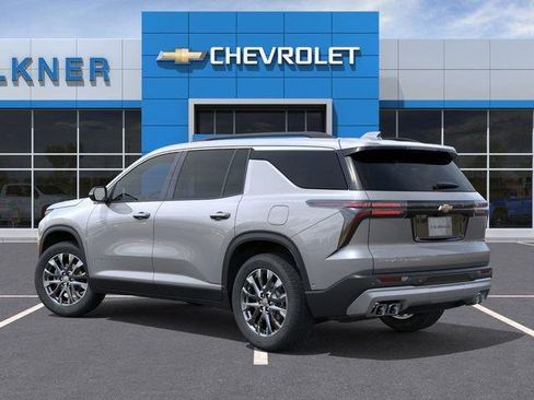 New 2026 Chevrolet Traverse LT AWD/4WD image 3