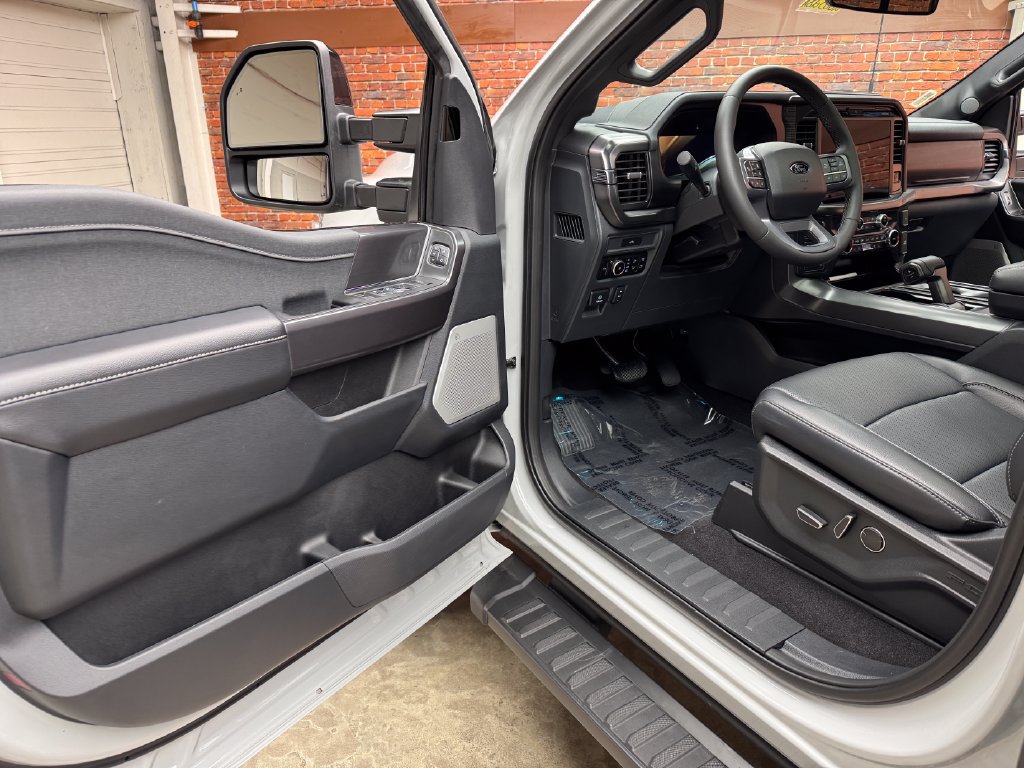Used 2026 Ford F150 Lariat w/ Equipment Group 502A High AWD/4WD image 10