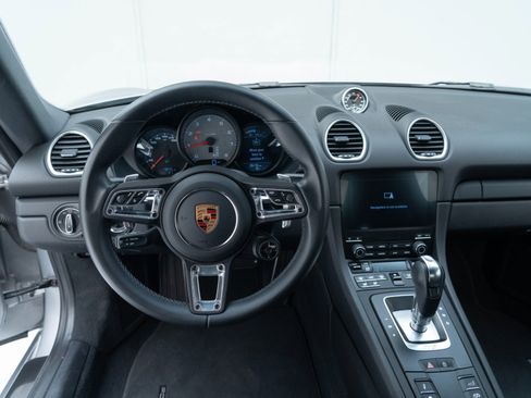 Certified 2025 Porsche 718 Cayman S image 29