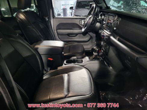 Used 2021 Jeep Gladiator Overland w/ Popular Equipment Package image 15
