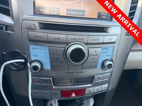 Used 2013 Subaru Outback 2.5i Limited image 18