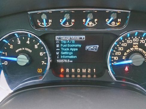 Used 2013 Ford F150 Lariat w/ Luxury Equipment Group image 10