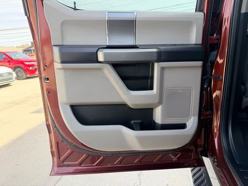 Used 2017 Ford F150 XLT w/ Equipment Group 302A Luxury image 24