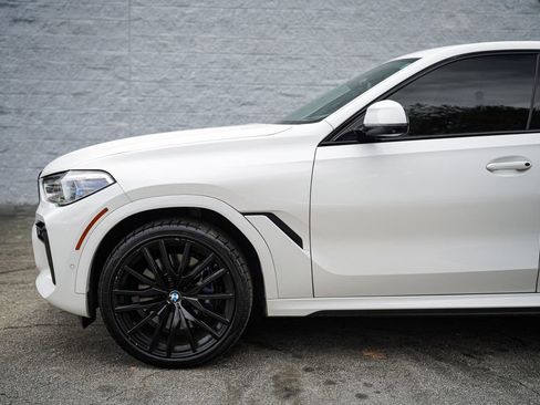 Used 2020 BMW X6 M50i w/ Executive Package AWD/4WD image 11