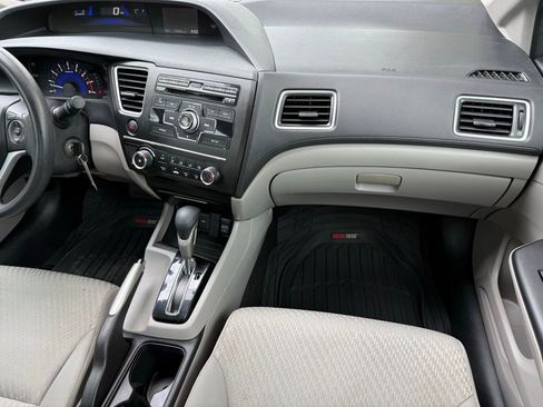 Used 2014 Honda Civic LX image 12