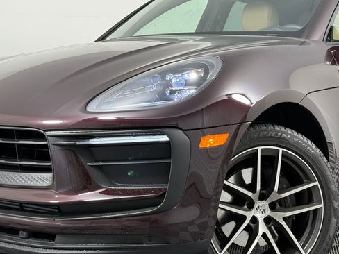 New 2025 Porsche Macan image 11