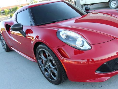 Used 2015 Alfa Romeo 4C Launch Edition w/ Convenience Group RWD image 46