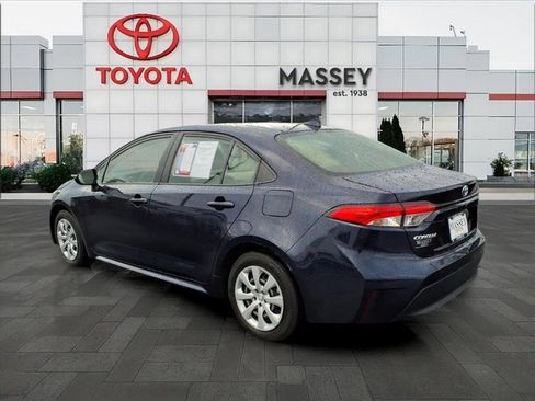 Used 2024 Toyota Corolla LE image 5
