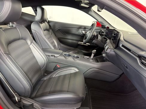 Used 2024 Ford Mustang GT Premium RWD image 23