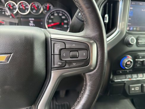 Used 2022 Chevrolet Silverado 1500 LT image 28